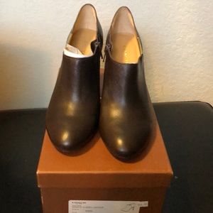 Coach Authentic Seneca bootie